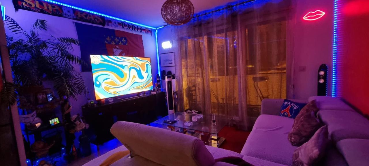 Love Room Sexy Love Cosy Lib Proche Centre Gare A Pied 欧奈索斯博伊斯 外观 照片